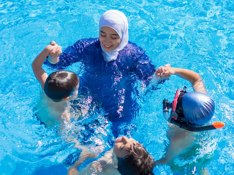 apakah berenang membatalkan puasa