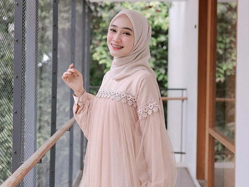 model gamis untuk orang gemuk biar kelihatan langsing