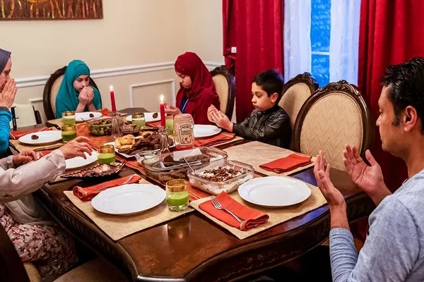 cara menahan lapar saat puasa