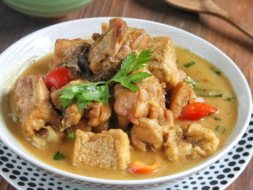 semur ayam tahu