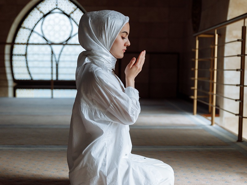 tata cara sholat tarawih sendiri di rumah