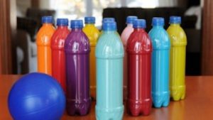 Bowling dari botol plastik
