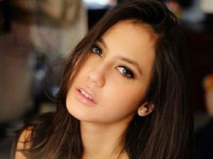 Make up kuning langsat